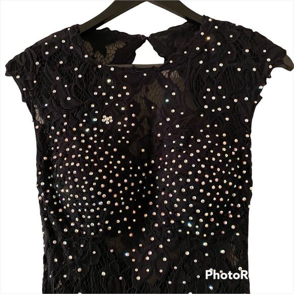 Camille La Vie Black Lace Full Length Formal Prom Dress Size 0 - Picture 6 of 11